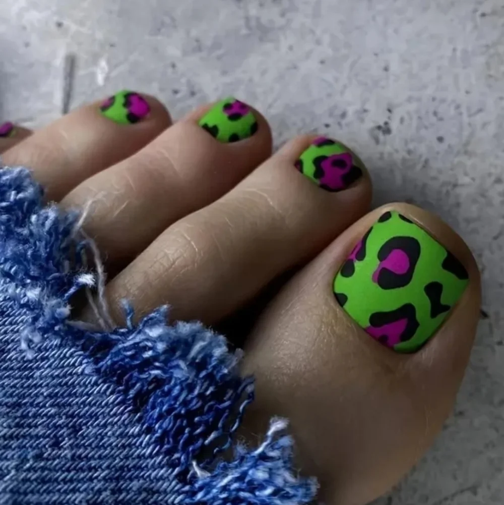 24 Pieces Fake Toe Press On Nails